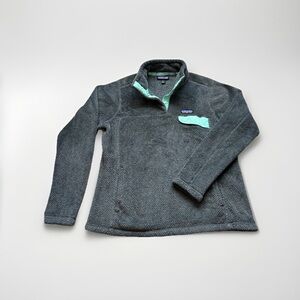 Patagonia Charcoal and Mint Fleece Pullover